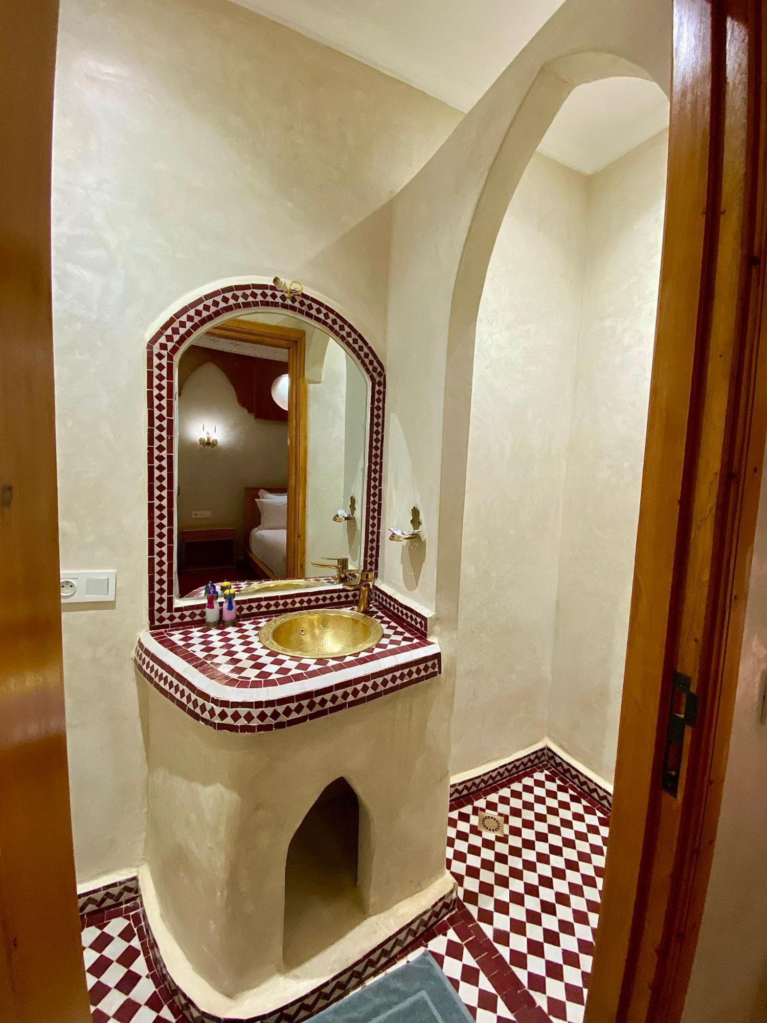Riad Rose Mati Marrakesh Bagian luar foto