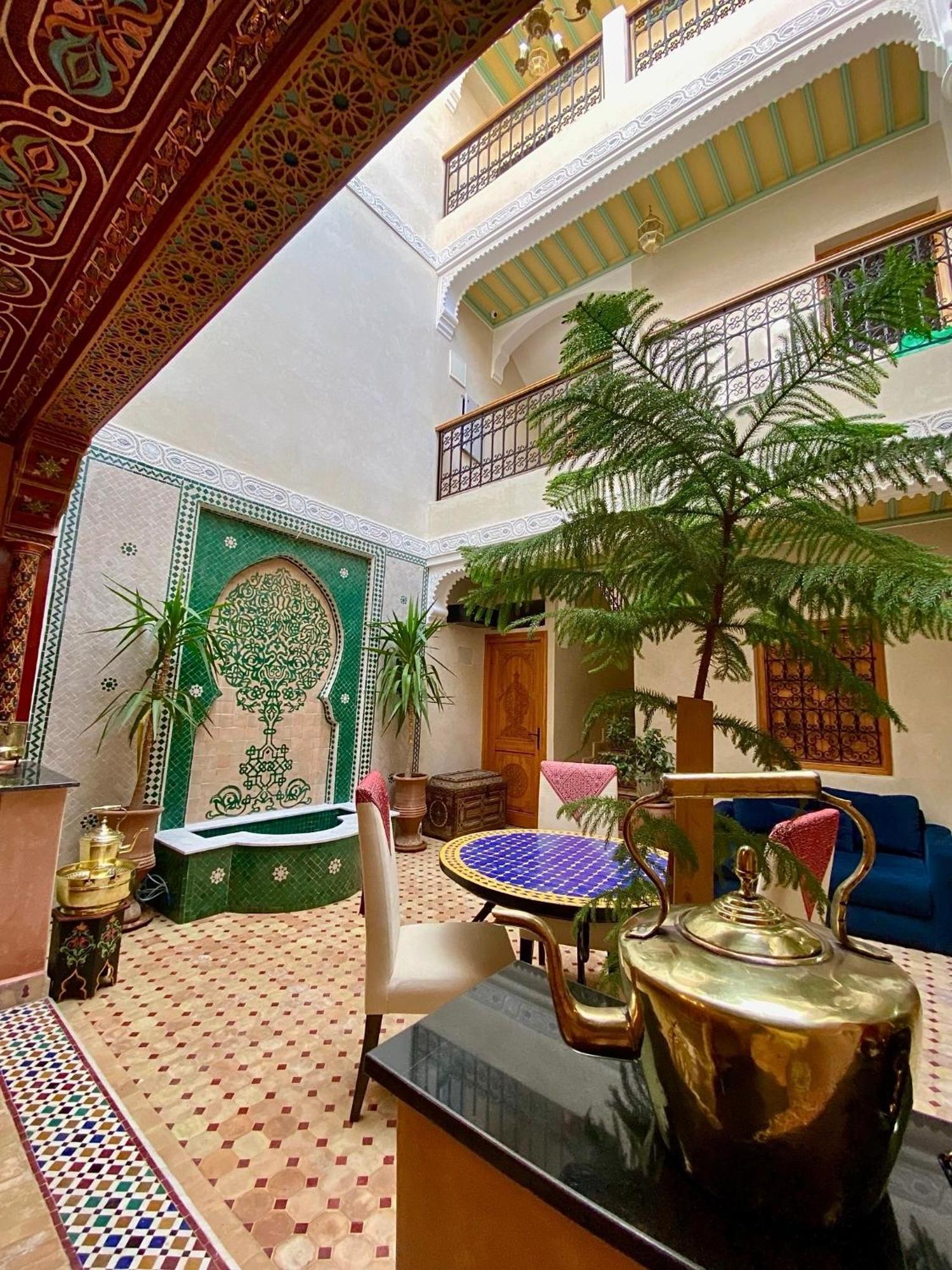 Riad Rose Mati Marrakesh Bagian luar foto
