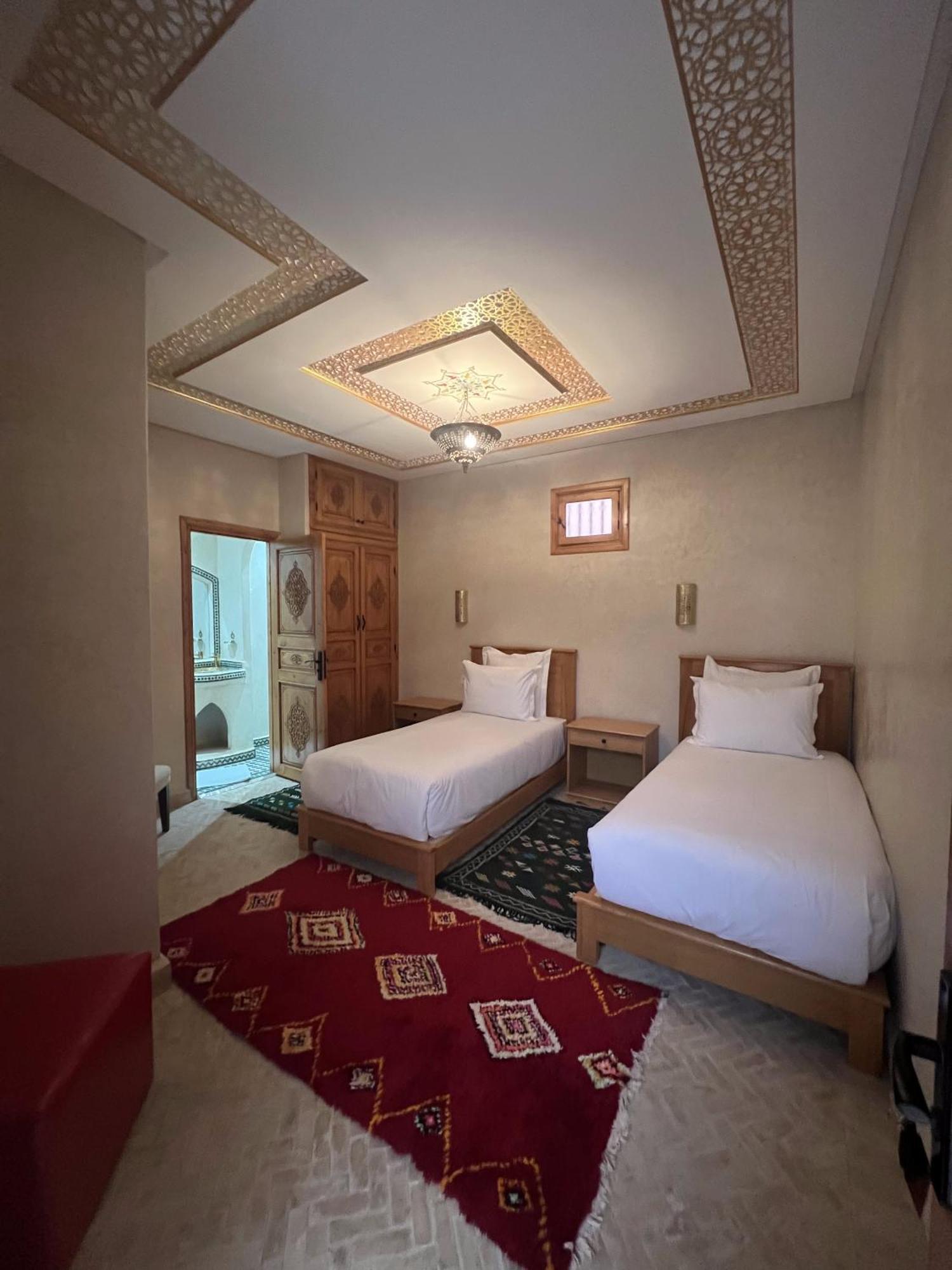 Riad Rose Mati Marrakesh Bagian luar foto
